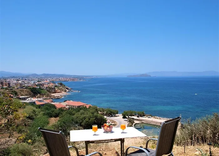 Emerald Apartment Halepa